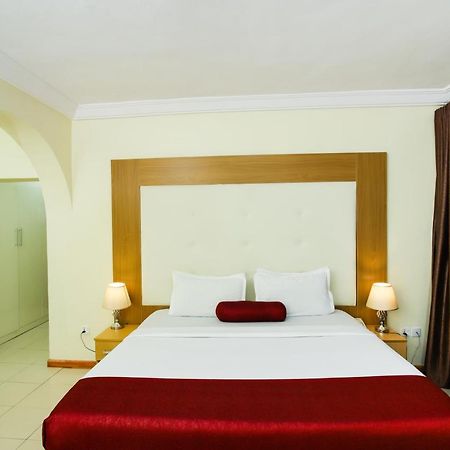 Chateux De Atlantique Hotel Aliayabiagba 外观 照片