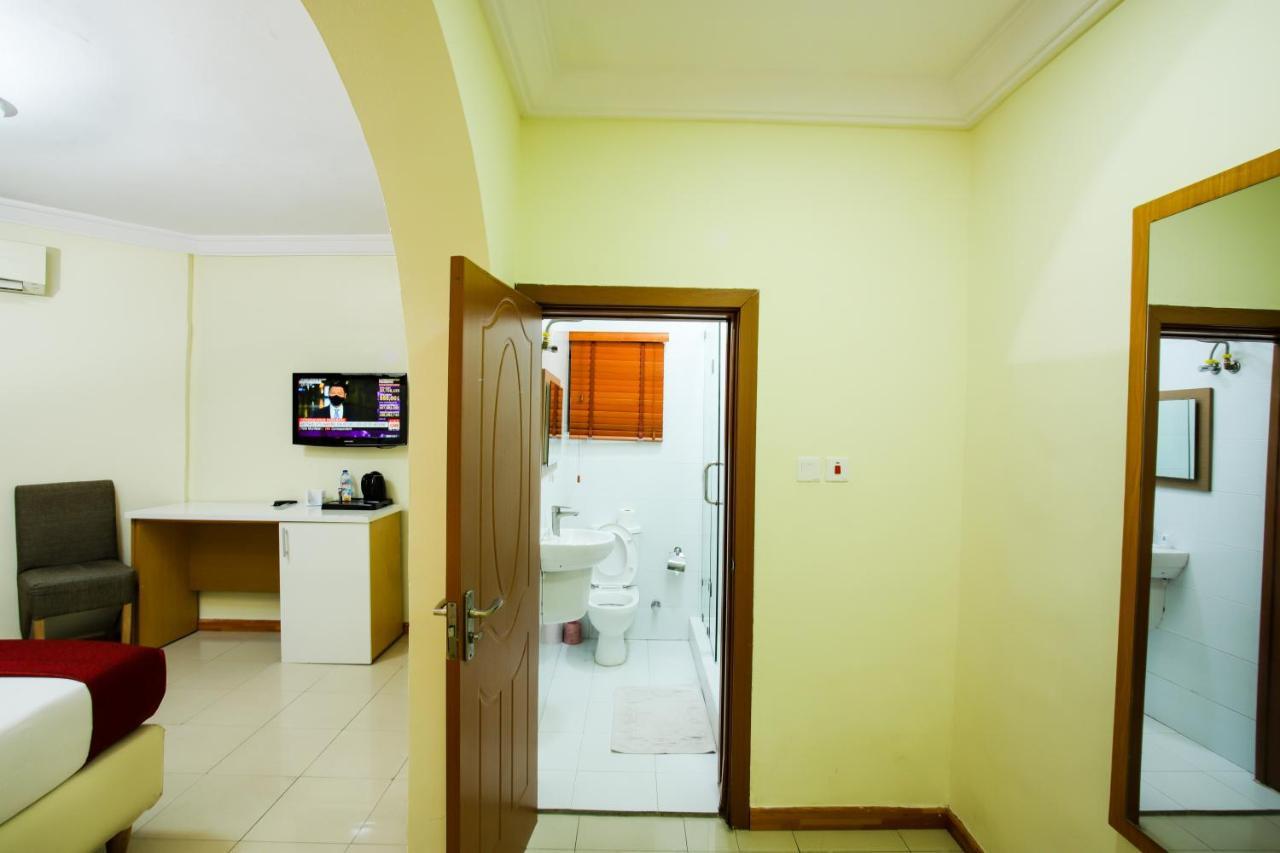 Chateux De Atlantique Hotel Aliayabiagba 外观 照片