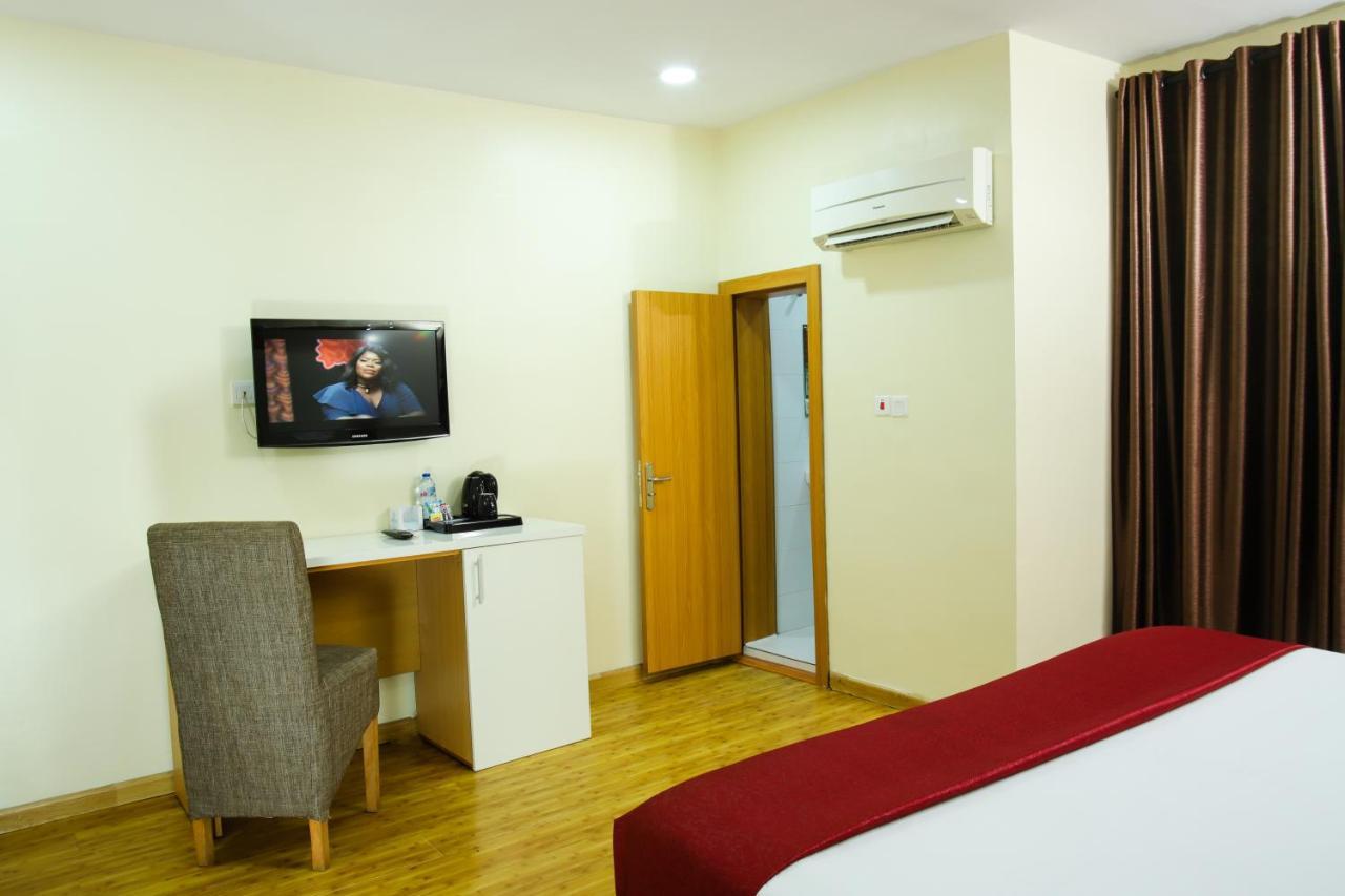 Chateux De Atlantique Hotel Aliayabiagba 外观 照片